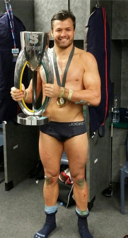 rugbyAdam-Ashley-Cooper-with-Super-Rugby-trophy